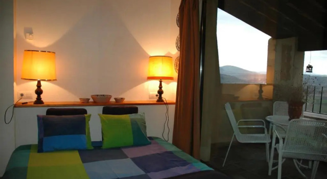 Loft con chimenea y terraza con vistas - Cal Caterino, Prenota Appartamento Montsonís 