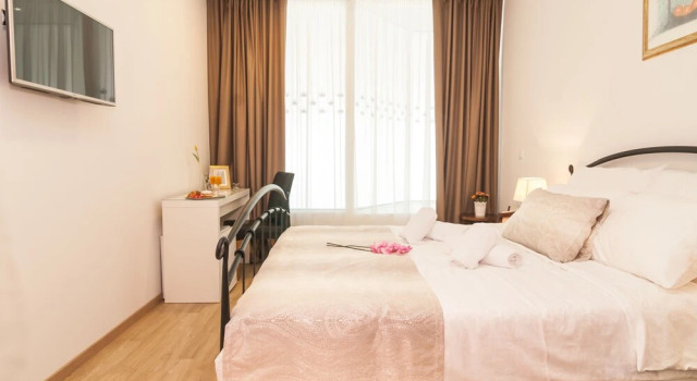 Cafe Royal Rooms, Reserva ahora Hotel Hoteles en Croatian Islands con aparcamiento, Aparcamiento