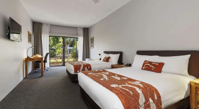 Четырёхместный номер Standard Mercure Kakadu Crocodile