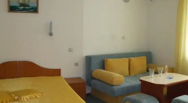 Poseidon Family Hotel