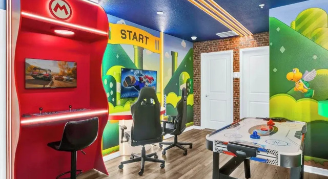 Upstay: 5BR Resort Home w Arcade & Private Pool