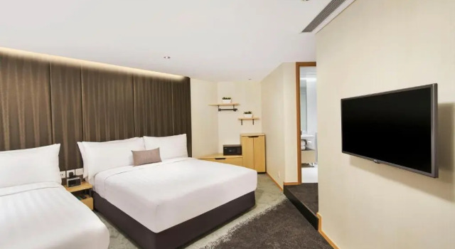 Семейный номер Superior Hotel 108, Hong Kong