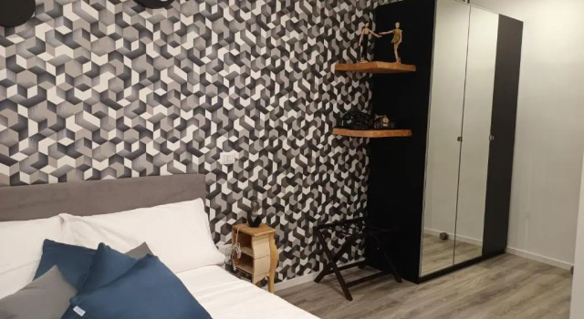 Geometric Art Home