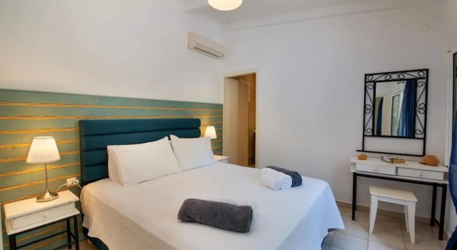 Апартаменты Levrecchio Beach Cottage