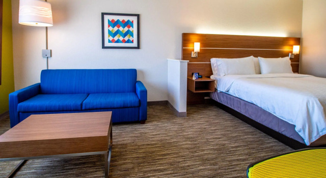 Двухместный люкс Holiday Inn Express & Suites - Oklahoma City Airport by IHG
