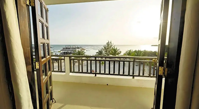 Двухместный номер Standard с балконом и с видом на море We'Yu Boutique Hotel