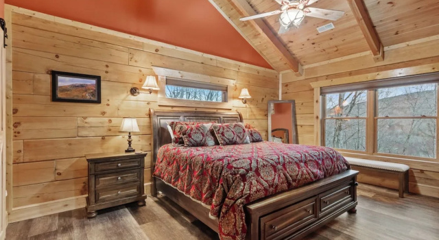 Deer Ridge Nearby to Ski, 3BR - King