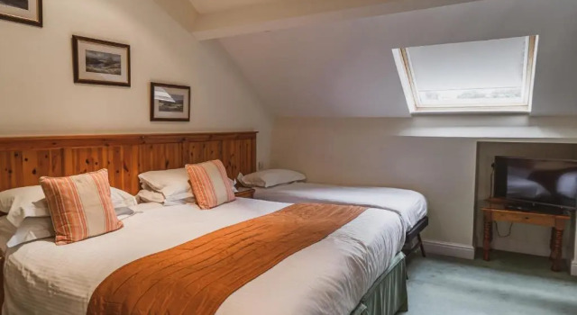 Семейный номер Standard Briery Wood Country House Hotel