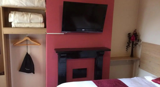 The Railway Sleeper Lodge