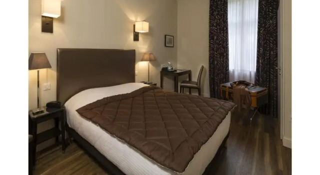 Двухместный номер Standard Hotel The Originals des Princes Strasbourg Centre (ex Qualys-Hotel)
