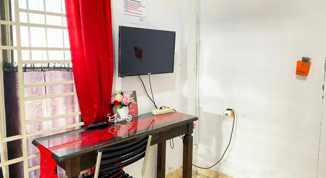 RedDoorz Syariah Near Balai Meuseuraya Aceh, Book Hotel Lamnyong Sumatra