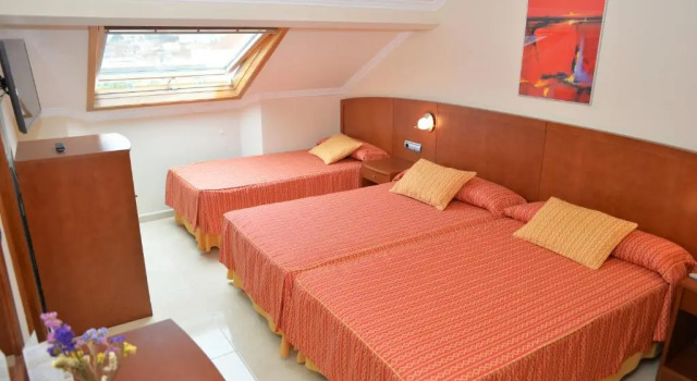 Трёхместный номер Standard Hotel Portonovo