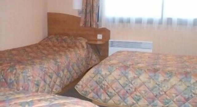 Трёхместный семейный номер Standard The Originals City, Le Patio Hôtel, Cholet Nord
