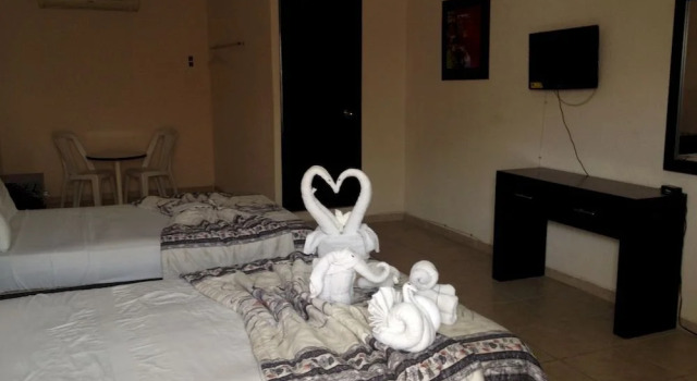 OYO Hotel Real Dorado, Rezerwuj Hotel Hotele w Baja California Sur z parkingiem, Parking