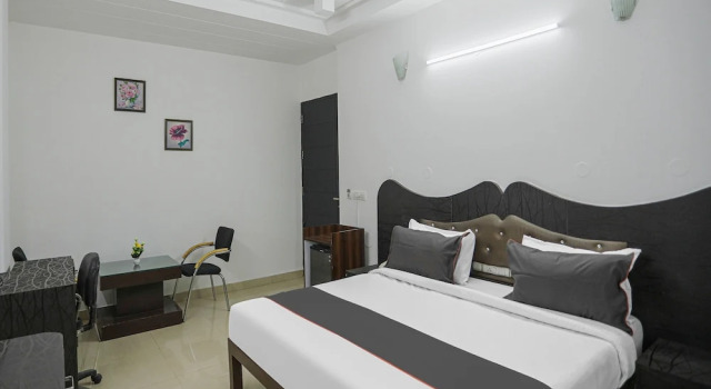 Dormy Villa By Dreamz Hospitality, Забронировать Вилла СПА-отели Гургаон, рядом с Gurgaon Central, SPA-услуги