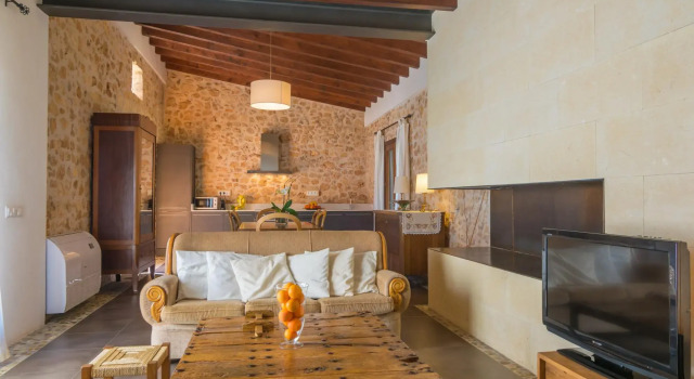 CAN Pere Rapinya - Authentic Majorcan Villa With Private Pool, Located Amidst Nature and Greenery Free Wifi, Book Villa Algaida Mallorca