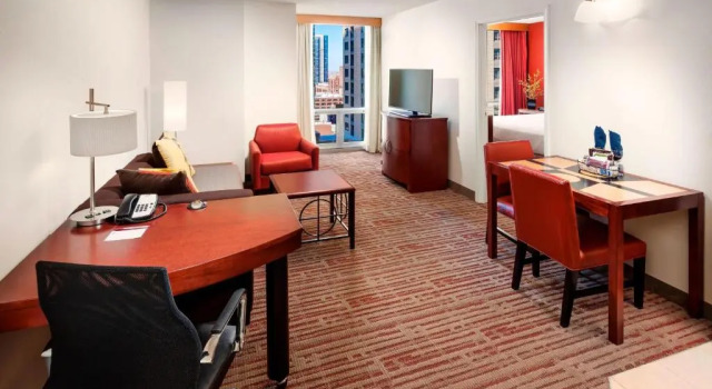 Люкс c 1 комнатой Residence Inn by Marriott Chicago Downtown/River North