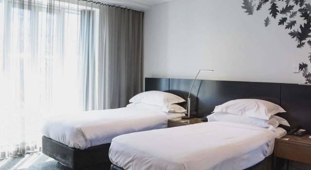 The Como Melbourne, Book Hotel Hotels in Melbourne Region with a Pool, Swimming Pool