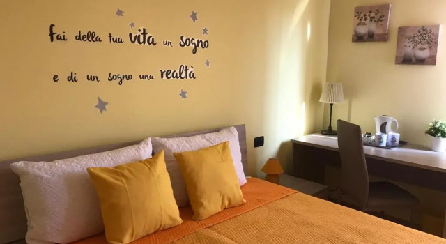 Двухместный номер Standard Color House Malpensa B&B