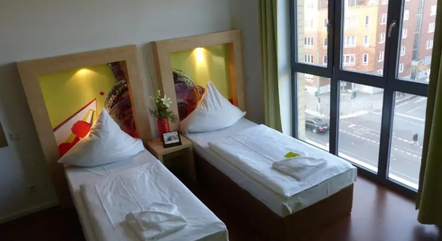 Номер Standard H+ Hotel 4Youth