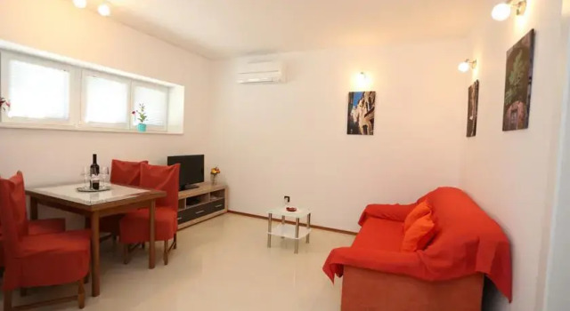 Apartment Jurin, Prenota Appartamento Splitska 