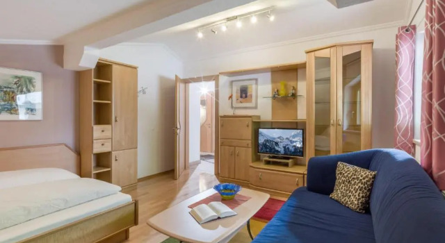 Haus Agnes Daum, Rezerwuj Hotel Hotele w Tyrol z parkingiem, Parking