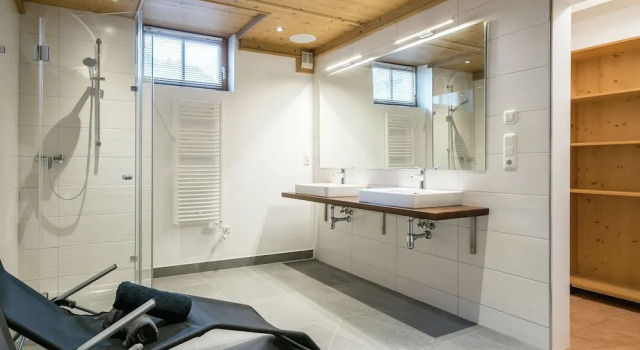 Wooden Chalet in Salzburg With Terrace, Забронировать Шале Вальд-им-Пинцгау 