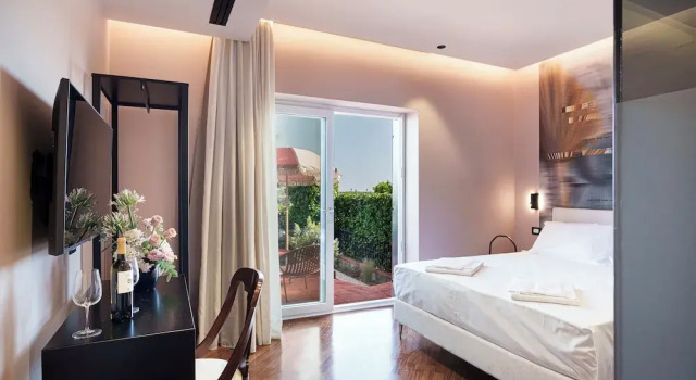 Uefio - Boutique Stay, Book Boutique Hotel Bacoli Campania