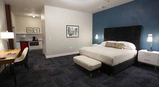 Komfort- suite Greyhound Inn