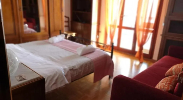 Economică cameră B&B Colombo