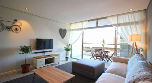 Upmarket 2bed City Retreat Close to V A Waterfront, Забронировать Апартаменты/квартира Отели Cape Peninsula с парковкой, Парковка
