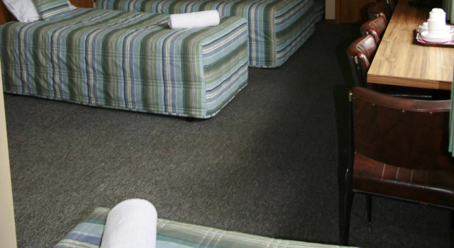 Calder Family Motel
