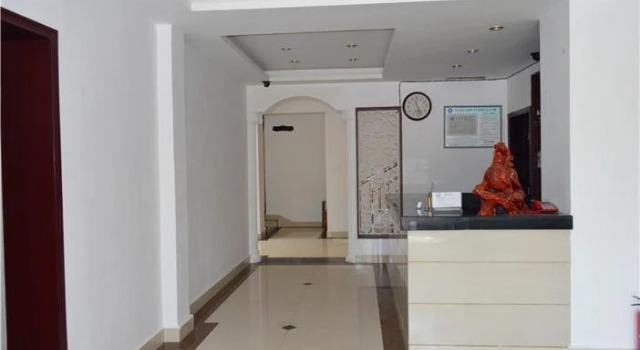 Yichang Shenlong Hotel, Prenota Hotel Yichang Hubei