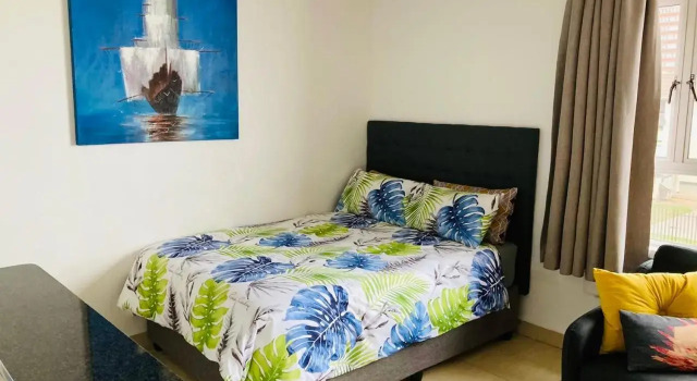 206 Tenbury Beach Apartment, Забронировать Апартаменты/квартира Дурбан Квазулу-Наталь, рядом с Пляж Dairy Beach