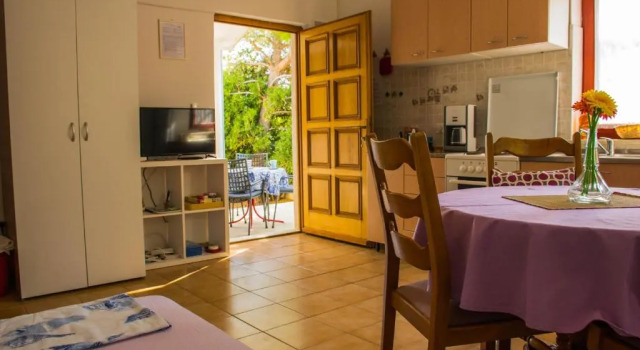 Apartment Rino, only 30m to the sea