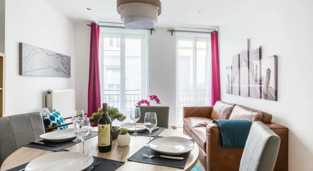 Cozy 3BR Apartment in Capucins, Bordeaux, Забронировать Апартаменты/квартира Апартаменты Бордо, рядом с Церковь Нотр-Дам, Апартаменты/квартира