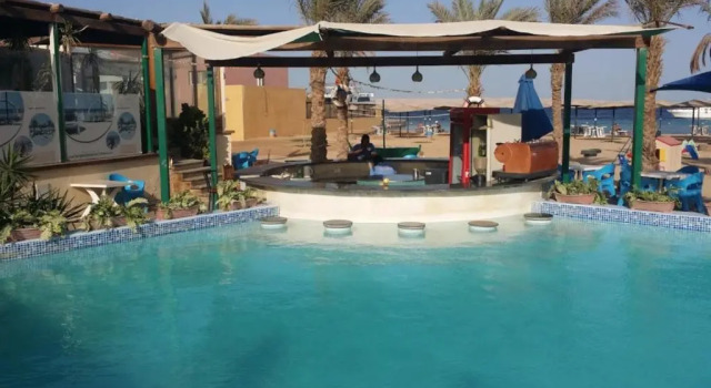 Люкс Rare 2BD Marina Hotspot With Pool, Fast Free WIFI & Balcony - 2 Kitchens & 2 Bathrooms - Western Standards - Sheraton Plaza 414-415