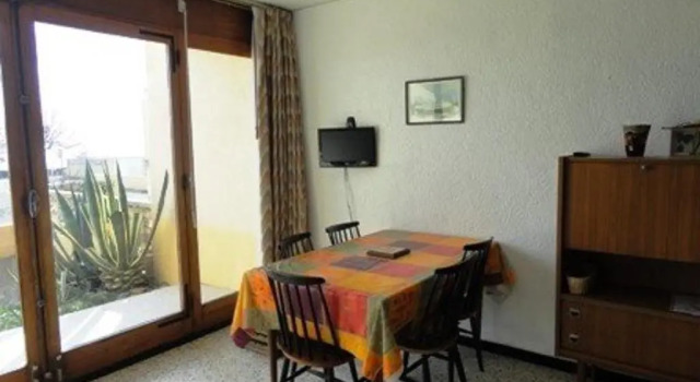Appartement Port-la-Nouvelle, 2 pièces, 4 personnes - FR-1-229C-159, Book Lejlighed Hoteller i Corbières med parkering, Parkering