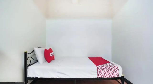Номер Standard OYO 963 Sunshine Guesthouse