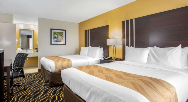 Четырёхместный люкс Quality Inn West Fort Worth
