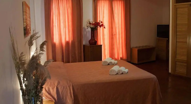 Двухместный номер Standard с балконом Hotel Garibaldi