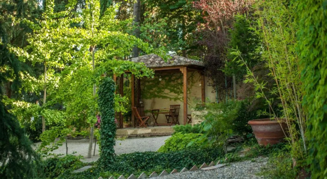 Villa Humbourg, Buchen Sie Villa Hotels in Elsa-Tal mit Parkplatz, Parkplätze