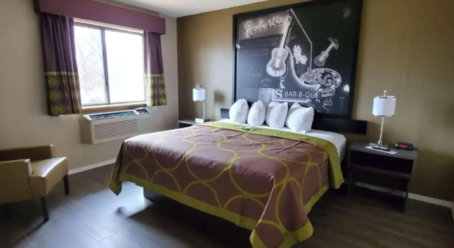 Standard huone Super 8 by Wyndham Paris