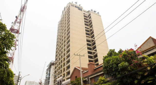 La Breza Hotel, Rezervovat Hotel Quezon City 