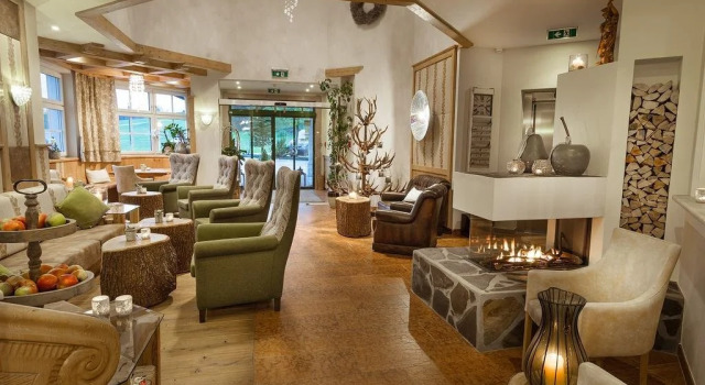 Hotel Eichingerbauer, Book Hotel Mondsee 