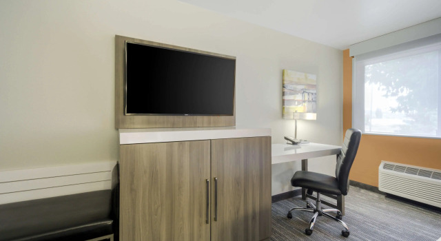 Четырёхместный номер Standard Best Western Plus Renton Inn