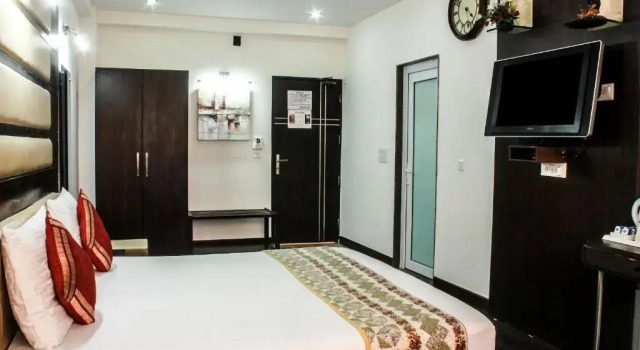 Hotel Arpit Palace, Забронировать Отель Отели Нью-Дели с завтраком, Завтраки
