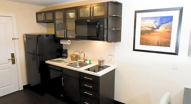 Двухместный номер Standard Candlewood Suites Saint Joseph - Benton Harbor by IHG