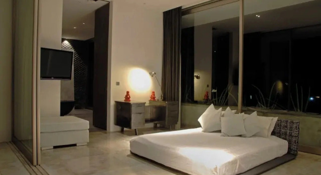 Modern 4BD Villa with Pool, Reserva ahora Villa Seminyak Badung