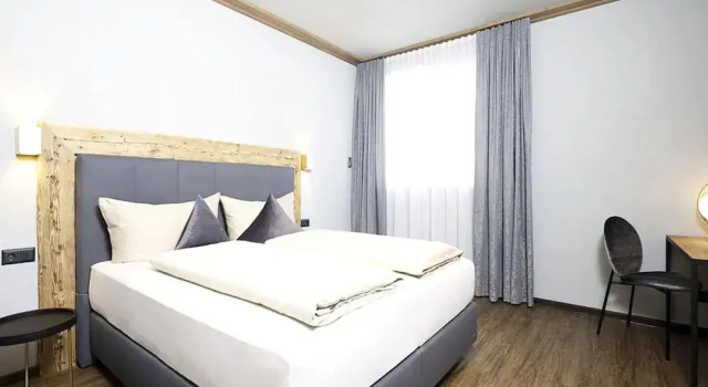 Holiday Home for 3 People in Brixlegg, Забронировать Отель Отели Долины Альпбах с парковкой, Парковка